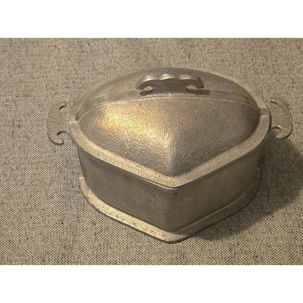 Vintage Guardian Service Ware 2-Qt Triangle Pot w/ Original Metal Hammered Lid